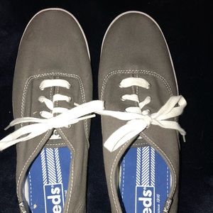 BRAND NEW!! Grey Keds